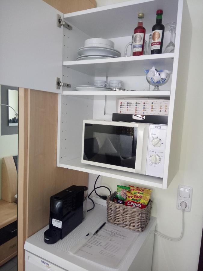 Cafe Und Pension Ringer Vilseck Екстер'єр фото